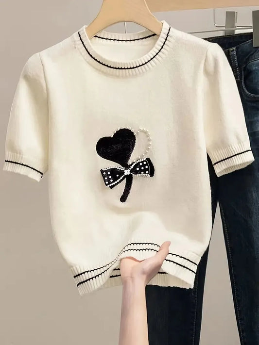 Solid Embroidery Round Neck Knitted Regular Sweater